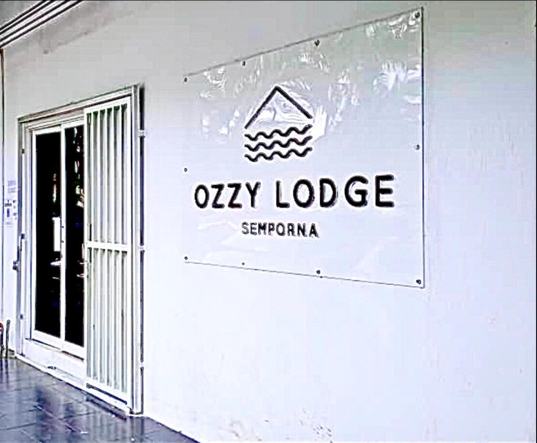 Ozzy Lodge Semporna Exterior foto